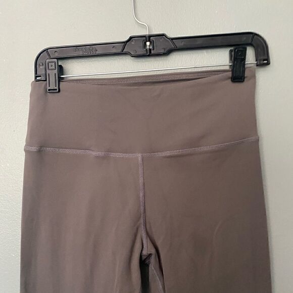 Hustletics Ckay Gray Workout Leggings Size M - Picture 2 of 6